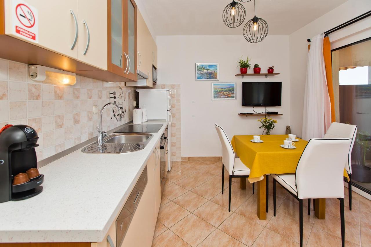 Apartment Zara Hvar Town Extérieur photo