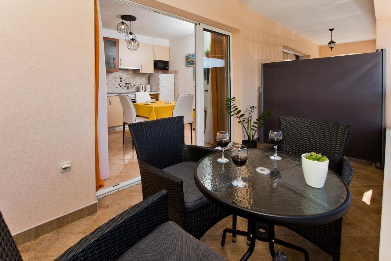Apartment Zara Hvar Town Extérieur photo